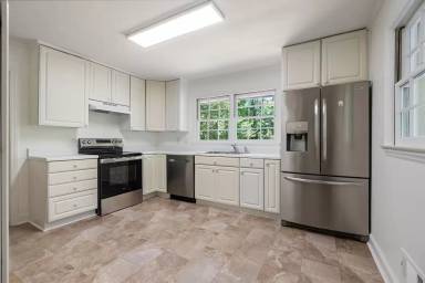 Main picture of 1209 Roosevelt Dr