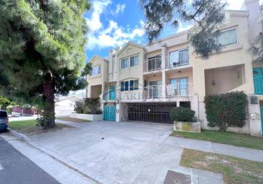 Main picture of 110 N Marshall Ct