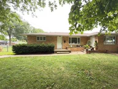 Main picture of 1805 Jeanne St