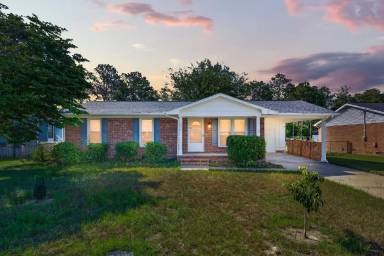 Main picture of 3225 Glenmore Dr