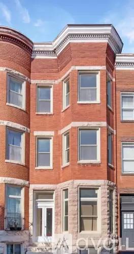 Main picture of 3510 Gough St