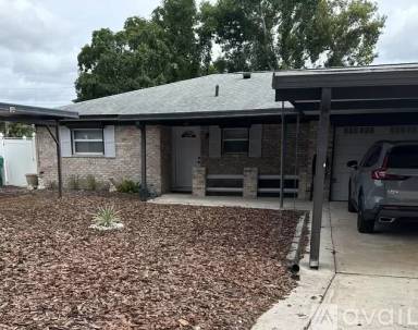 Main picture of 327 E Evergreen Ave