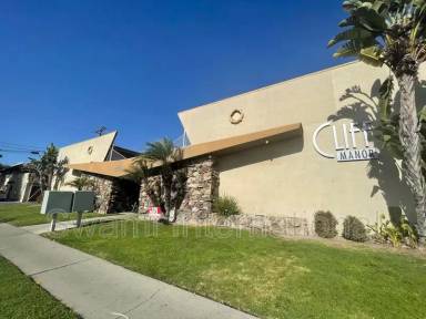 Main picture of 9781 Acacia Ave