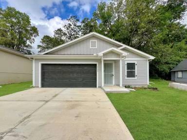 Main picture of 4126 Garfield Ave