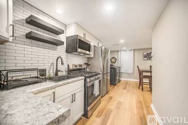Main picture of 417 6th St NW