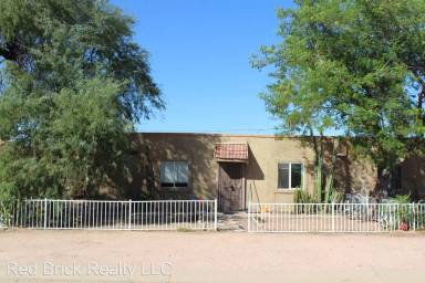 Main picture of 1480 E 29th Ave
