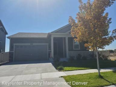 Main picture of 10405 Yosemite St