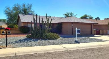 Main picture of 4519 E Cheyenne Dr