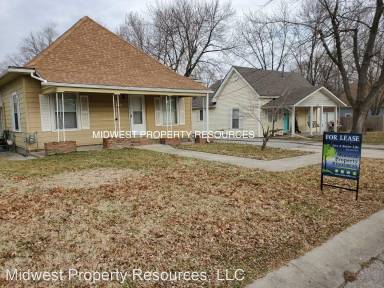 Main picture of 406 NW Walnut St