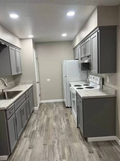 Main picture of 683 N Haney Ave