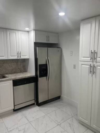 Main picture of Promanade Condominiums at Kendall Lake