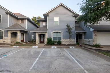Main picture of 1236 Canyon Creek Cir