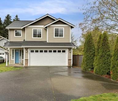 Main picture of 744 Courage Ct SE