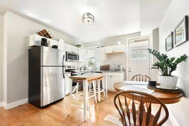 Main picture of 3472 Ligonier St