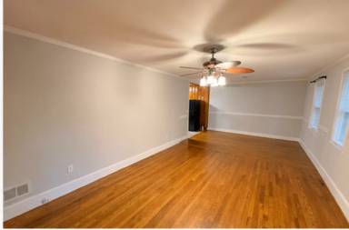 Main picture of 406 Pine Knoll Dr