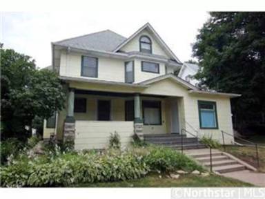 Main picture of 1685 Taylor Ave W