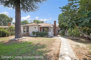 Main picture of 5639 Persimmon Ave