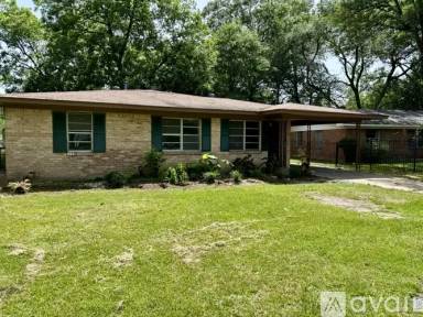 Main picture of 1308 Parkview Dr