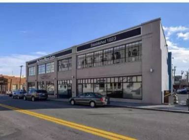 Main picture of 400 Salem Ave SW