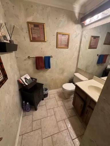 Main picture of 8310 Chestnut Farm Ln