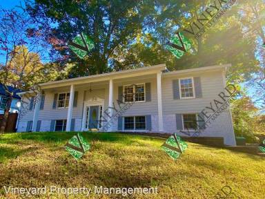 Main picture of 2530 Trent Dr