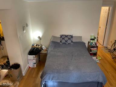 Main picture of 134 Saint Marys St