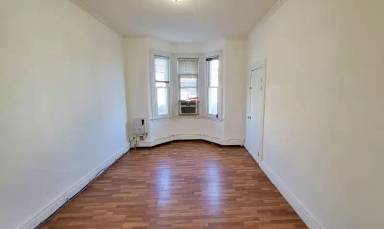 Main picture of 411 7th St