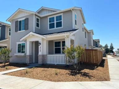 Main picture of 2704 Amora Cir
