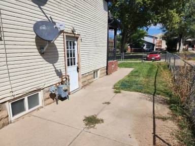 Main picture of 1919 11th Ave