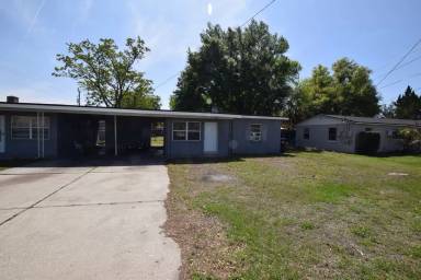 Main picture of 104 W Lancaster Rd