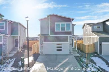Main picture of 11127 House Finch Ln