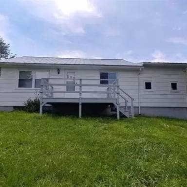Main picture of 2647 Meadow Creek Rd