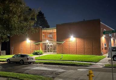 Main picture of 2925 Dubuque St