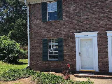Main picture of 294 Donna Dr
