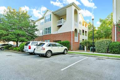 Main picture of Azalea Trace Condos