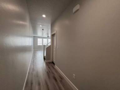 Main picture of 1009 S 4380 W