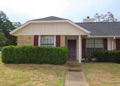 Main picture of 3401 Lexington Dr