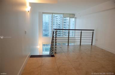 Main picture of Brickell on the River North