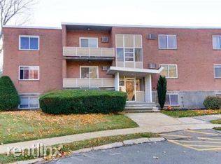 Main picture of 79 Lionel Ave