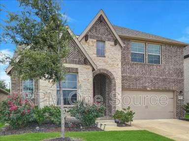 Main picture of 6112 Lipan Ln