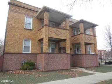 Main picture of 1463 E 68th St