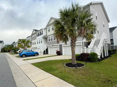 Main picture of 219 Winding River Dr