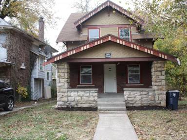 Main picture of 5632 Highland Ave