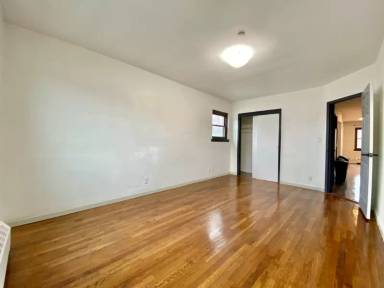 Main picture of 4240 80th St