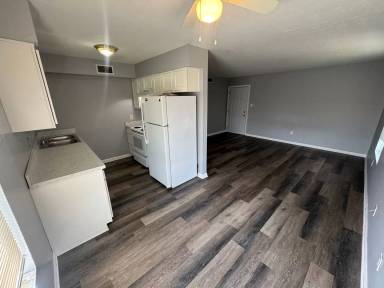 Main picture of 4401 Landside Dr