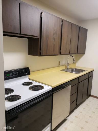 Main picture of 401 County Line Rd