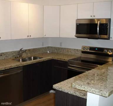 Main picture of 6633 NW 177th Ter