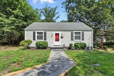 Main picture of 1600 Glenside Dr