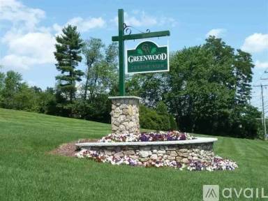 Main picture of 7 Autumn Leaf Dr
