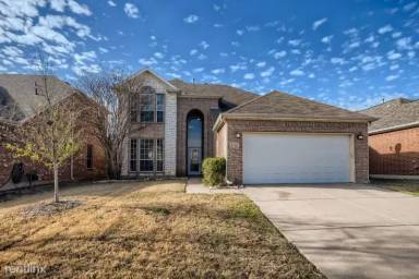 Main picture of 2756 Thorncreek Ln
